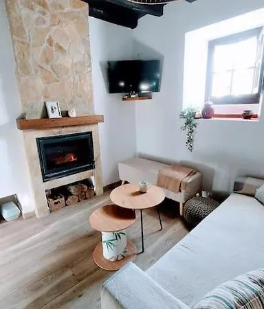 El Cuadro De Llanes * Vibano