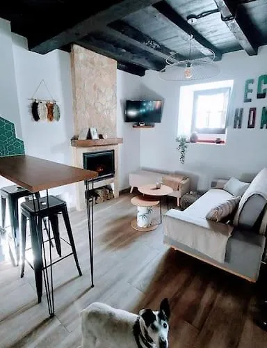 Сasa de vacaciones El Cuadro De Llanes *