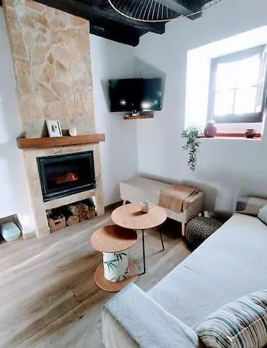 El Cuadro De Llanes * Vibano