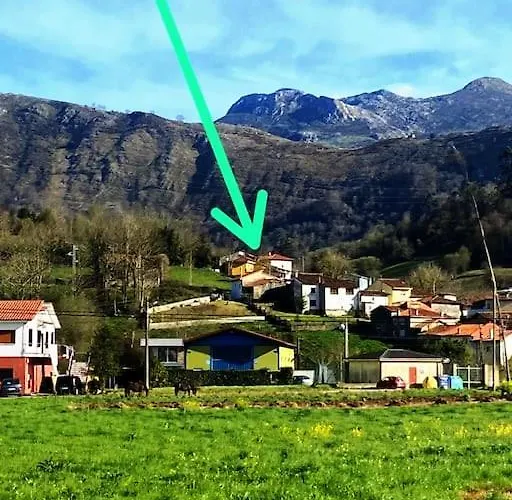 Сasa de vacaciones El Cuadro De Llanes