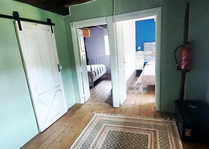 Сasa de vacaciones El Cuadro De Llanes *