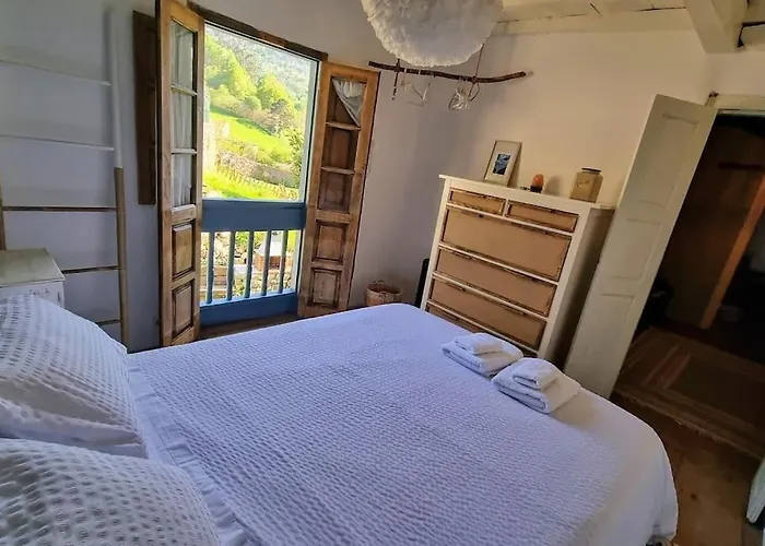 El Cuadro De Llanes بيت للعطل Vibano