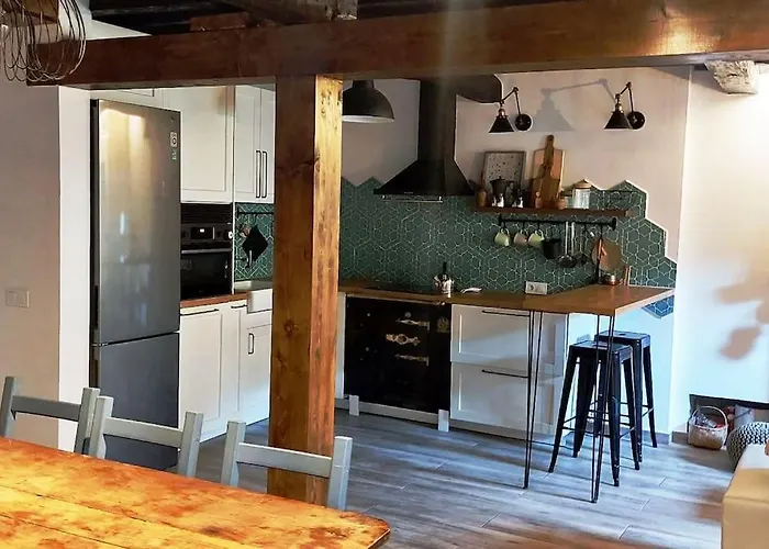 El Cuadro De Llanes * Vibano