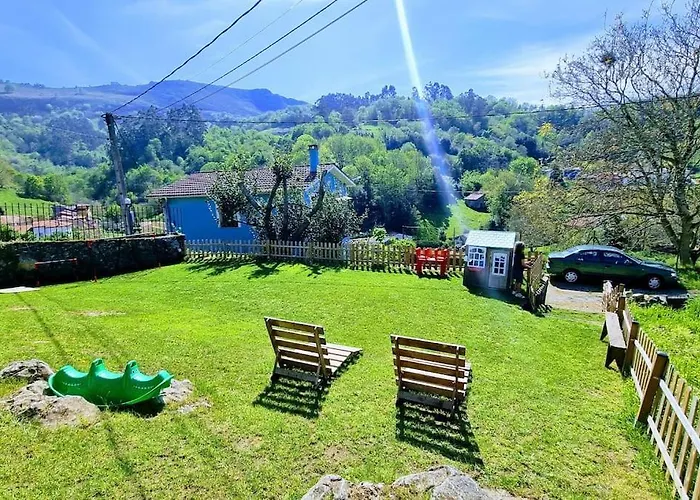 Сasa de vacaciones El Cuadro De Llanes *